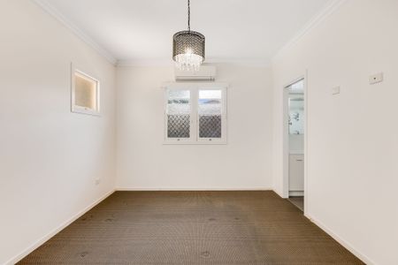 17 Helen Street - Photo 4
