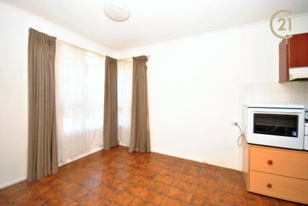 Affordable & Comfortable Living in a Central Location &excl; - Photo 4