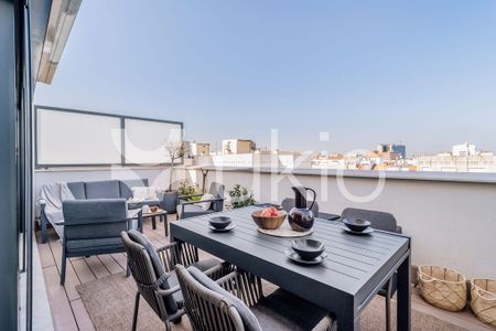 Calle de Santísima Trinidad, Madrid, Community of Madrid 28010 - Photo 5