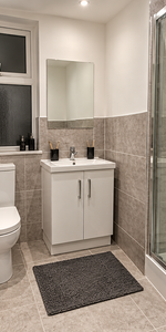 1 bedroom house of multiple occupation to rent - Photo 4