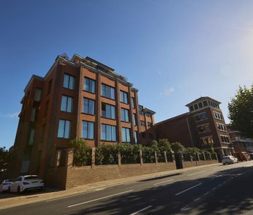 Studio to rent - Photo 6