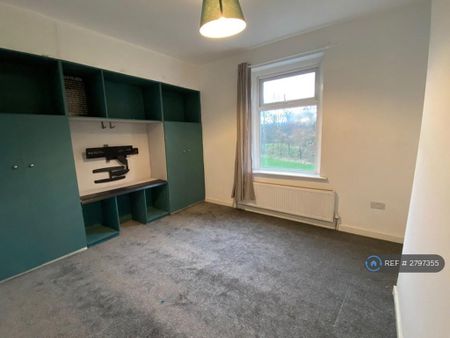2 bedroom terraced house to rent - Photo 3