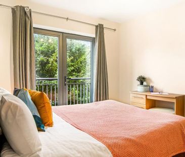 1 bedroom in a house share to rent - Photo 4