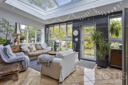 3 bedroom house to rent - Photo 3