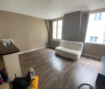 Location Appartement 2 pièces 48m² SAUMUR 49400 - Photo 1