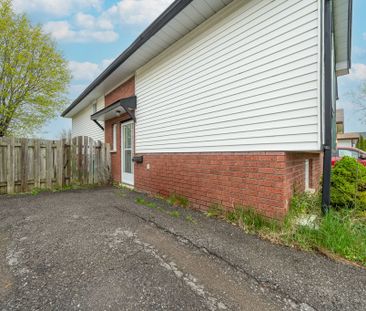 For Lease - 453 Crystal Drive Unit# Upper, Peterborough, Ontario - Photo 4