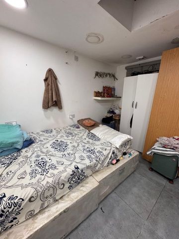 Room in a Shared House, Denbigh Road, E6 - Photo 4