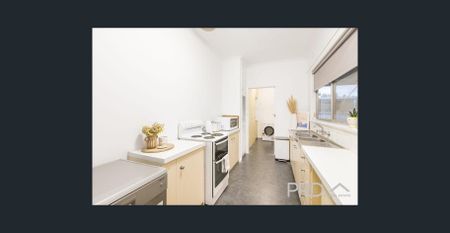 3 BEDROOM FAMILY HOME - MILDURA SOUTH - Photo 4