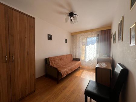 Apartament 3 camere - ideal pentru studente/colege, zona linistita si sigura - Fotografie 4