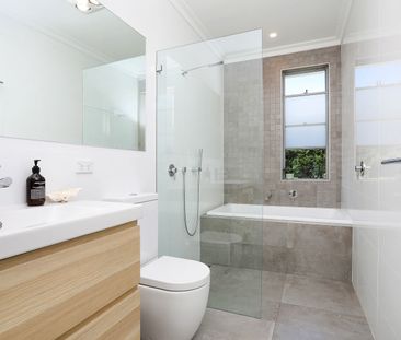 18 Boundary Street, Bronte NSW 2024 - House For Rent | Domain - Photo 5