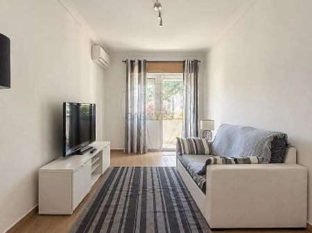 Apartment T3 in Odivelas, Odivelas - Photo 4