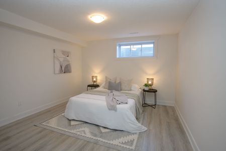 For Lease - 107 Plewes Drive, Collingwood, Ontario - Photo 2