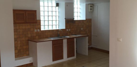 Location Appartement 2 pièces 40m² COULOMMIERS 77120 - Photo 2