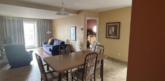 À Charlemagne, 1 grand 4 1/2 et 3 grands 5 1/2 à louer, disponible immédiatement ou le 1er juillet - Photo 2