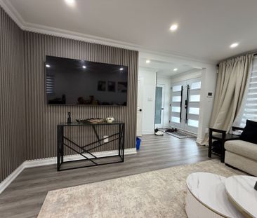 For Lease - 17 Cloud Drive Unit# upper level, Toronto, Ontario - Photo 3