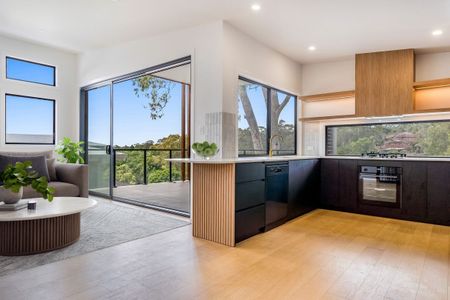 Brand-new Executive Townhouse - Photo 2