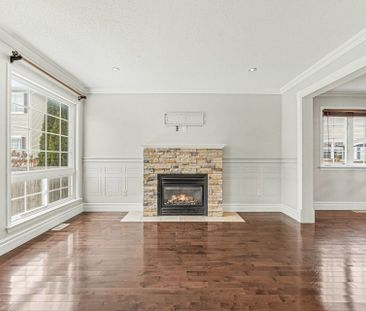 For Lease - 429 Ashbourne Crescent, Barrhaven, Ontario - Photo 1