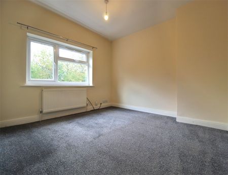 3 Bedroom Terraced Available Arranging tenancy - Photo 2