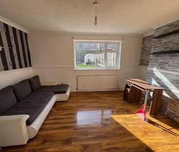 Ruskin Road, MANSFIELD - Photo 1