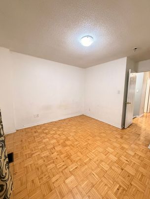 For Lease - 64 Woodside Court Unit# Upper, Brampton, Ontario - Photo 1