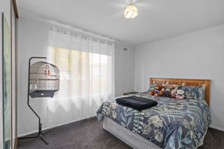 Spacious 3 Bedroom Family Home - Photo 5