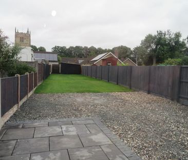 3 bedroom semi-detached house to rent - Photo 2