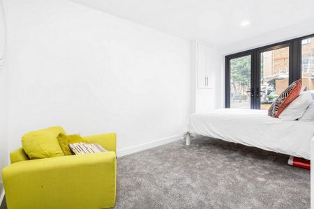 2 bedroom flat to rent - Photo 3