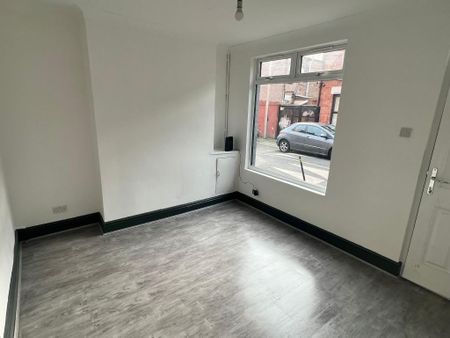 2 bedroom house to rent - Photo 3