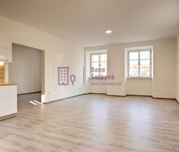 Pronájem bytu 2+kk 72 m² - Photo 1