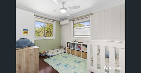 Dual-Living, 5 Bedrooms, Modern Upgrades & Exceptional Entertaining - 38 Abbotts Street, Camp Hill - Photo 4