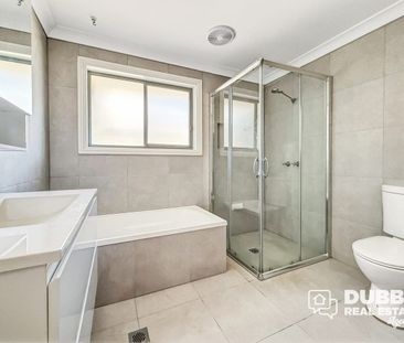 THREE BEDROOM HOME WITH IN-GROUND POOL - Photo 6