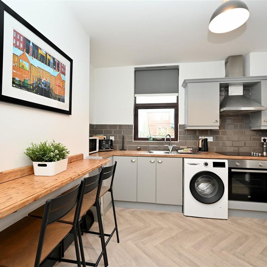 Apt 2 31 Wellesley Avenue, Belfast, BT9 6DG - Photo 1