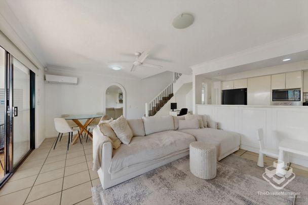 3 Bedroom Townhouse in Gated Complex - Photo 1