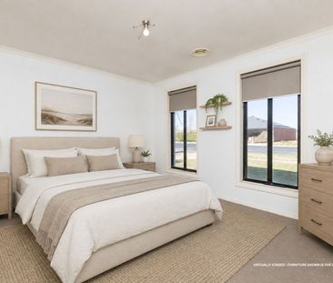 Spacious Family Home with Secure Backyard - Photo 3