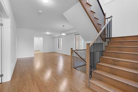 For Lease - 23 Bermondsey Way, Brampton, Ontario - Photo 3