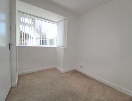 2 Bedroom Apartment Available Arranging tenancy - Photo 4