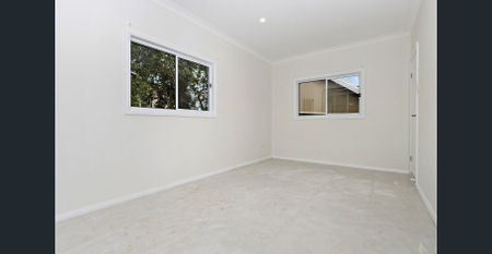 Near new street-facing! - Photo 5