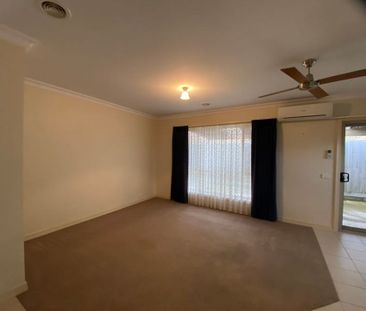 LOVELY THREE-BEDROOM UNIT IN THE HEART OF LARA - Photo 6
