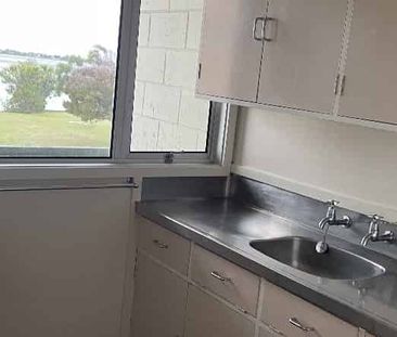 Redcliffs Unit - Photo 3