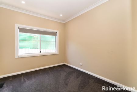 MODERNISED KOORINGAL - Photo 4