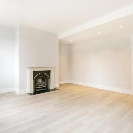 Meadowbank, Primrose Hill, London, NW3 - Photo 1