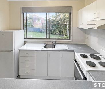 Neat and tidy 1 bedroom granny flat only a short drive to Coffs Har... - Photo 3