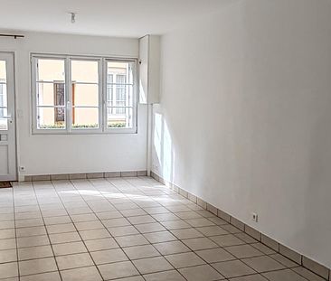 Appartement 75 m² - 3 Pièces - Courville-Sur-Eure - Photo 4