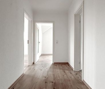 Traumhaft Wohnen in Dresden, Tolle 3-Raum-Wohnung mieten - Photo 4