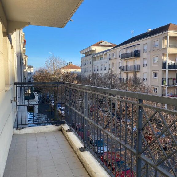 Location appartement 2 pièces, 45.10m², Bussy-Saint-Georges - Photo 1