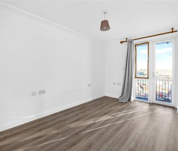 Jupp Road, London, E15 1LF - Photo 2