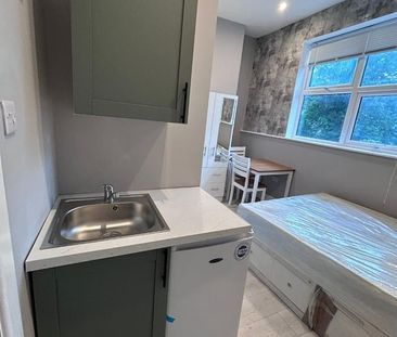 Studio Flat, Amhurst Road, E8 - Photo 5