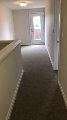 For Lease - 35 Midhurst Heights Unit# 19, Hamilton, Ontario - Photo 3