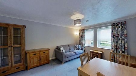 2 bedroom flat to rent - Photo 5