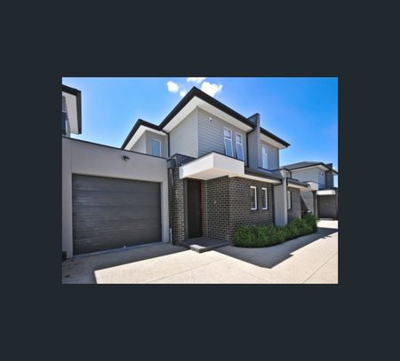 2/3 Clara Street, Fawkner, Vic 3060 - Photo 2